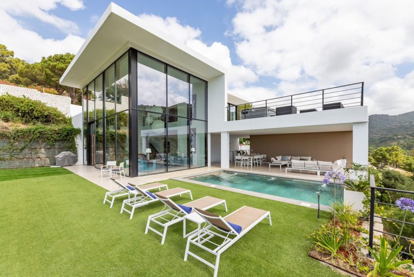 R5155903-Villa-For-Sale-Benahavis-Detached-6-Beds-500-Built-1