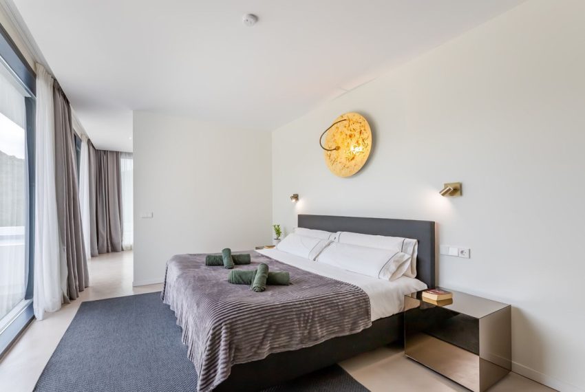 R5155903-Villa-For-Sale-Benahavis-Detached-6-Beds-500-Built-12