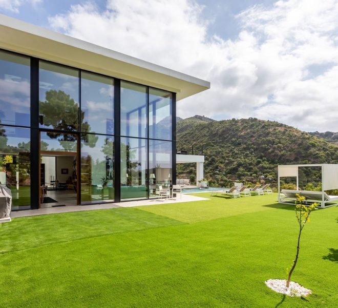 R5155903-Image 1-Detached - 6 Beds - 500 Built