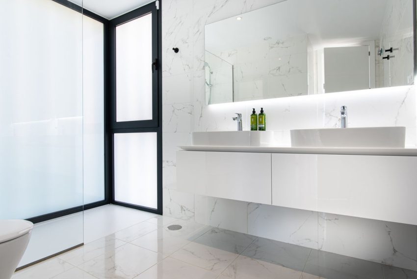 R5155951-Villa-For-Sale-Estepona-Detached-6-Beds-383-Built-10