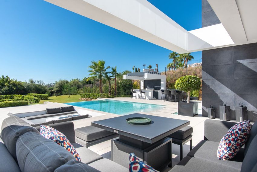 R5155951-Villa-For-Sale-Estepona-Detached-6-Beds-383-Built-19