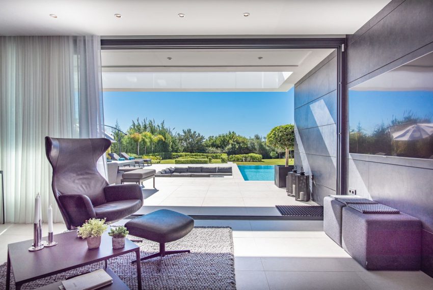 R5155951-Villa-For-Sale-Estepona-Detached-6-Beds-383-Built-2