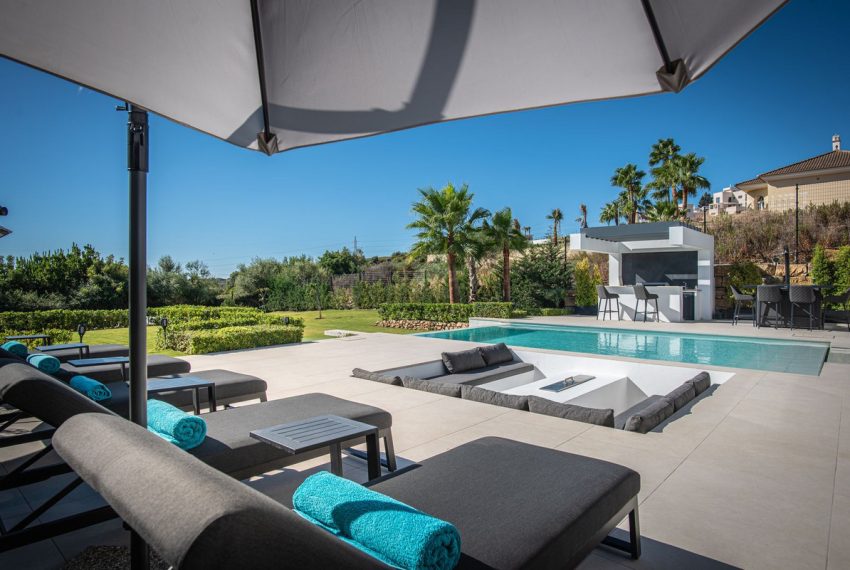 R5155951-Villa-For-Sale-Estepona-Detached-6-Beds-383-Built-8