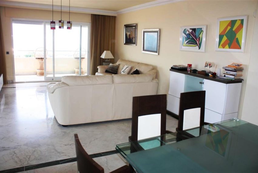 R5156050-Apartment-For-Sale-Puerto-Banus-Middle-Floor-3-Beds-136-Built-2