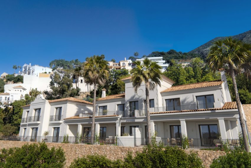 R5156065-Villa-For-Sale-Istan-Detached-3-Beds-244-Built-1