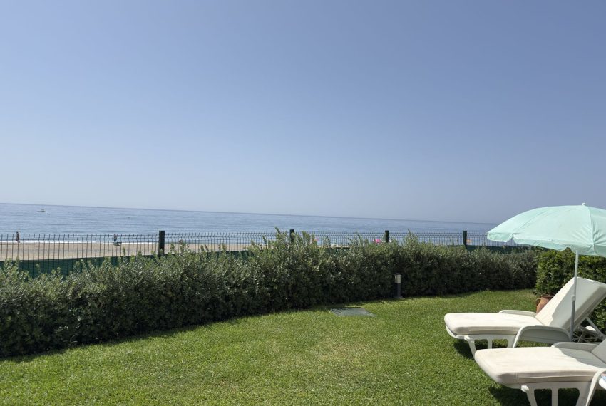 R5156122-Villa-For-Sale-Estepona-Semi-Detached-5-Beds-190-Built-19