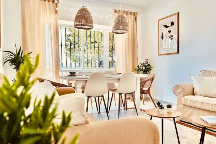 R5156242-Villa-For-Sale-Estepona-Detached-3-Beds-110-Built-1