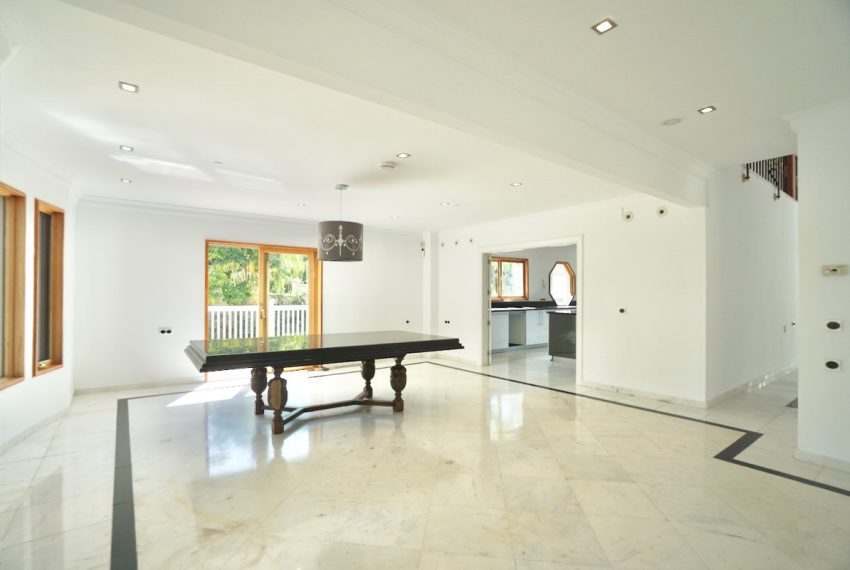 R5156368-Villa-For-Sale-Benahavis-Detached-5-Beds-710-Built-17