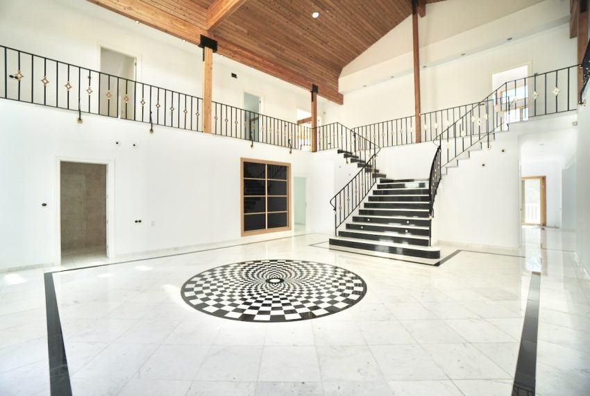 R5156368-Villa-For-Sale-Benahavis-Detached-5-Beds-710-Built-7