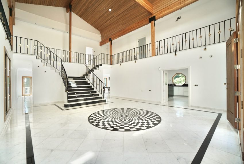 R5156368-Villa-For-Sale-Benahavis-Detached-5-Beds-710-Built-9