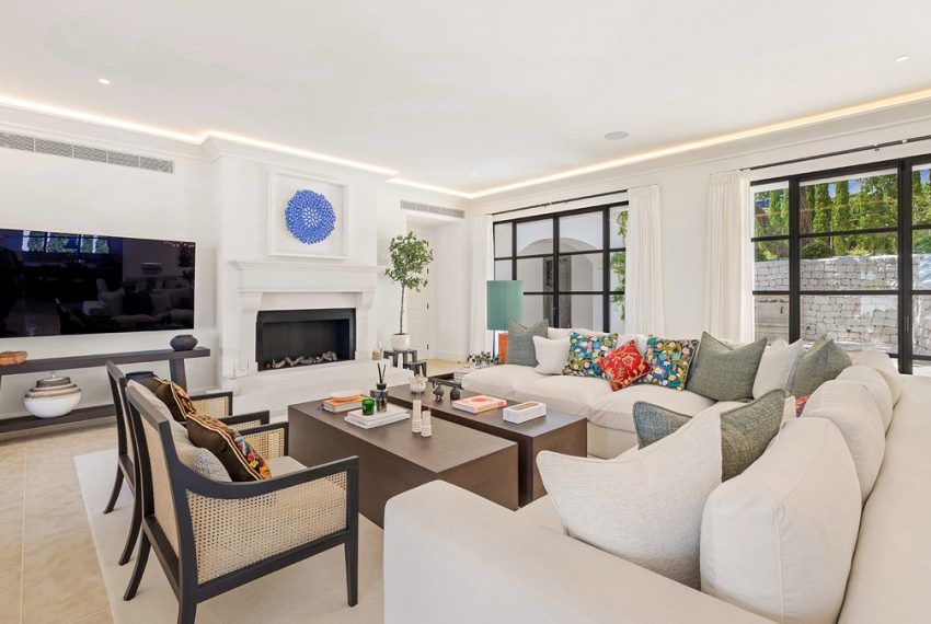 R5156455-Villa-For-Sale-The-Golden-Mile-Detached-6-Beds-1534-Built-10