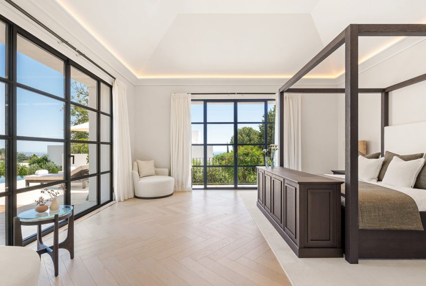 R5156455-Villa-For-Sale-The-Golden-Mile-Detached-6-Beds-1534-Built-11