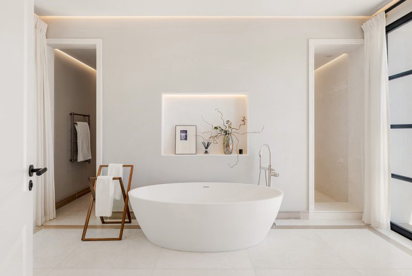 R5156455-Villa-For-Sale-The-Golden-Mile-Detached-6-Beds-1534-Built-15