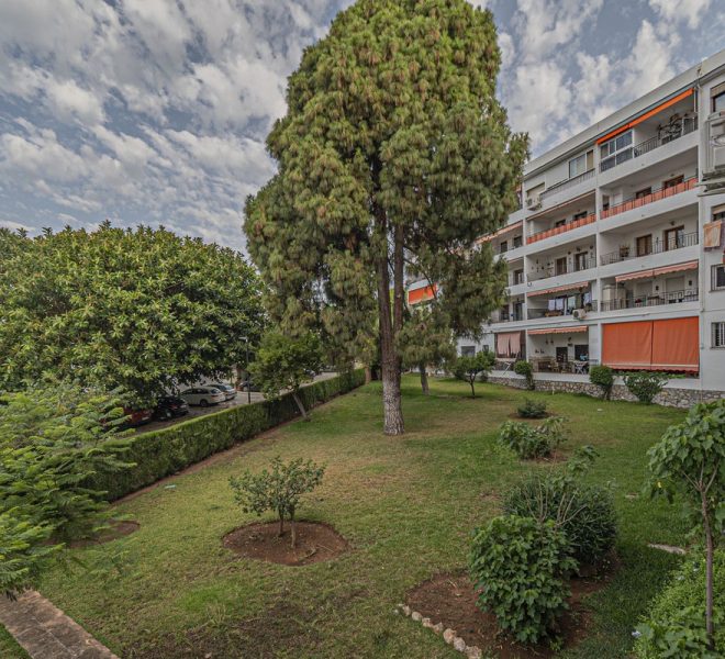 R5156914-Image 1-Middle Floor - 2 Beds - 52 Built