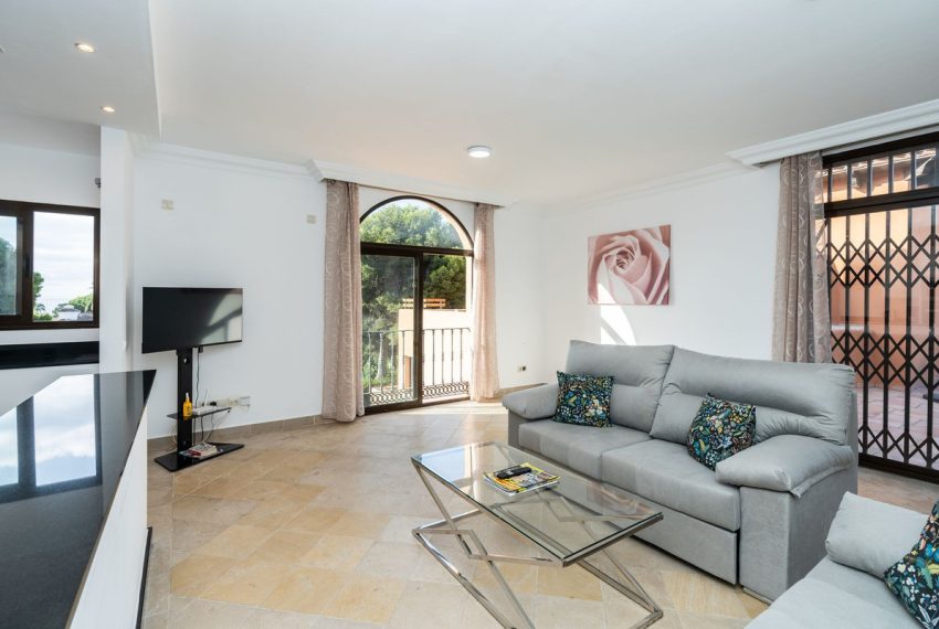 R5156959-Apartment-For-Sale-New-Golden-Mile-Penthouse-2-Beds-144-Built-14
