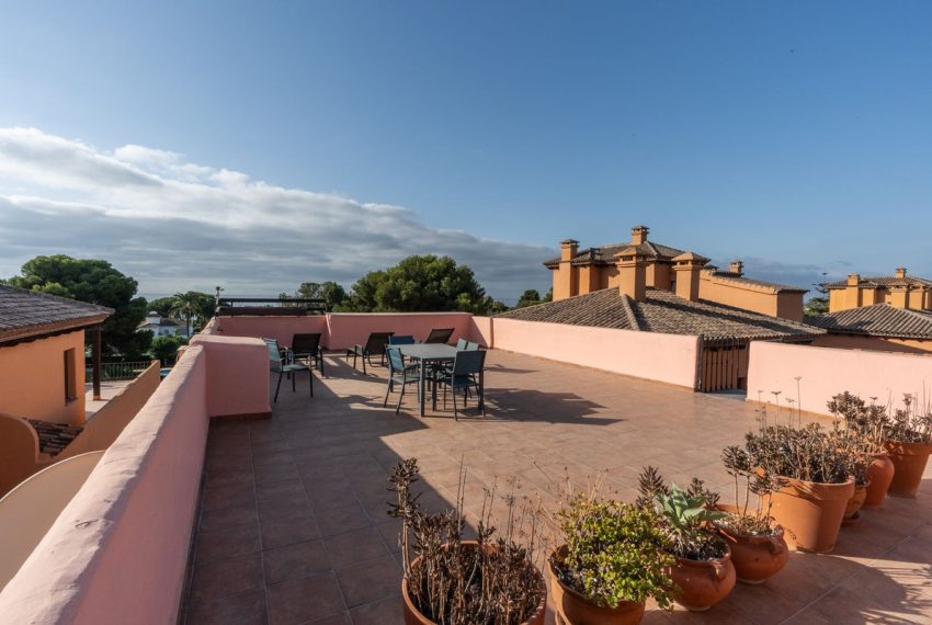 R5156959-Apartment-For-Sale-New-Golden-Mile-Penthouse-2-Beds-144-Built-19