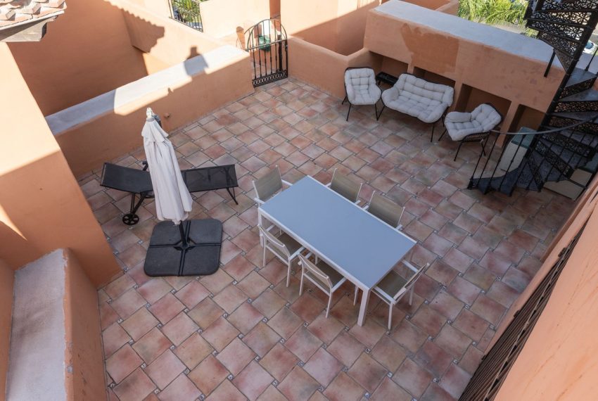 R5156959-Apartment-For-Sale-New-Golden-Mile-Penthouse-2-Beds-144-Built-7