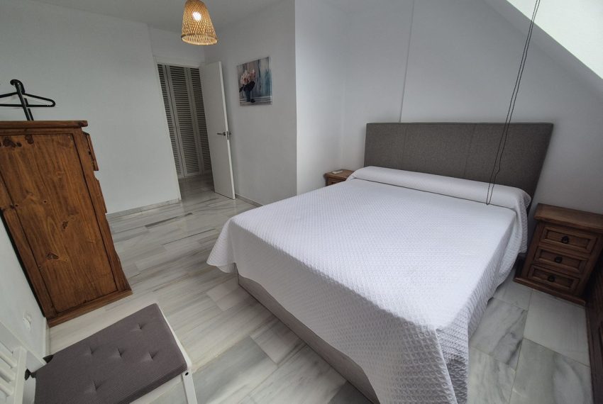 R5157484-Apartment-For-Sale-El-Padron-Penthouse-1-Beds-49-Built-17