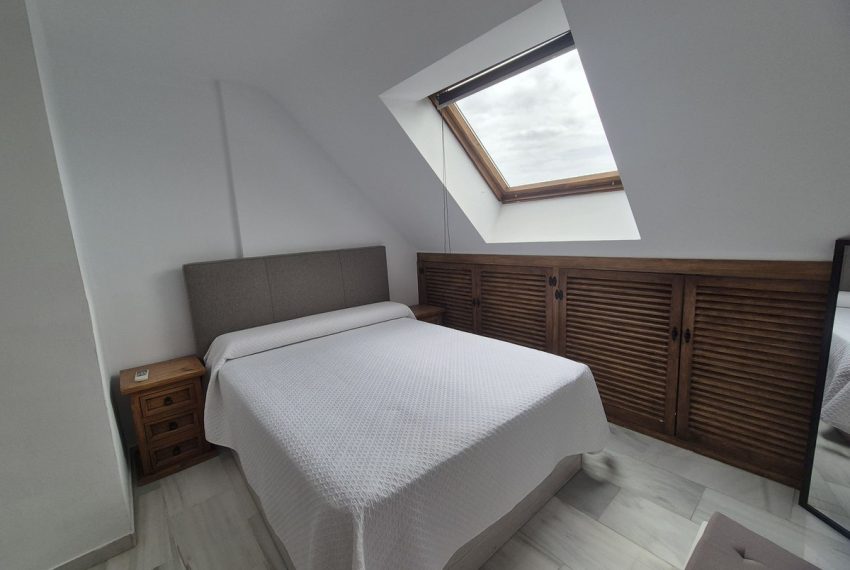R5157484-Apartment-For-Sale-El-Padron-Penthouse-1-Beds-49-Built-19