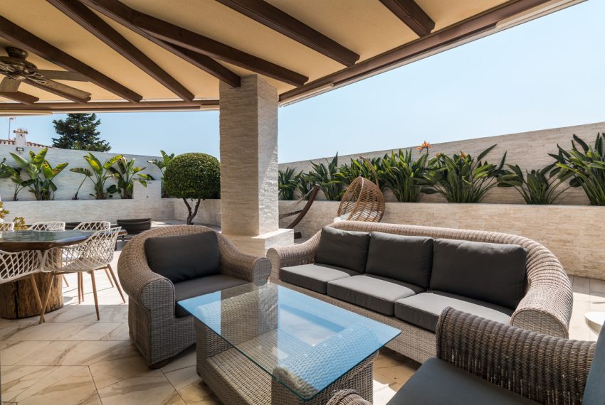 R5157496-Villa-For-Sale-Nueva-Andalucia-Detached-4-Beds-410-Built-5