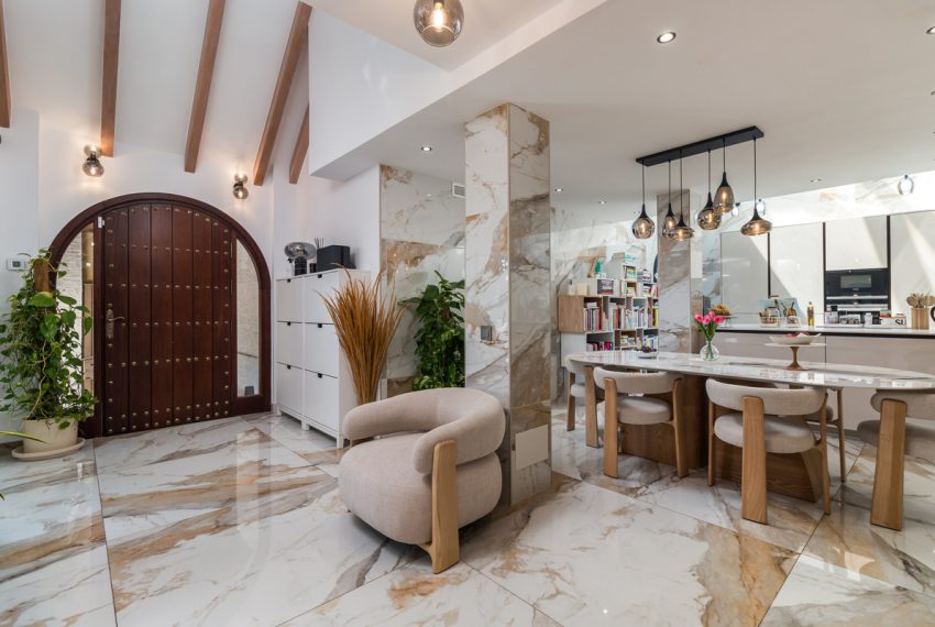 R5157496-Villa-For-Sale-Nueva-Andalucia-Detached-4-Beds-410-Built-7