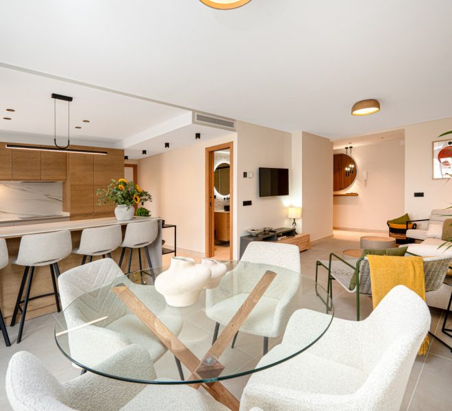 R5157580-Image 1-Middle Floor - 3 Beds - 114 Built