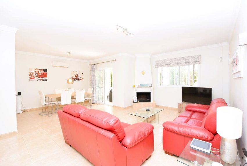 R5158207-Villa-For-Sale-La-Cala-de-Mijas-Detached-3-Beds-168-Built-1
