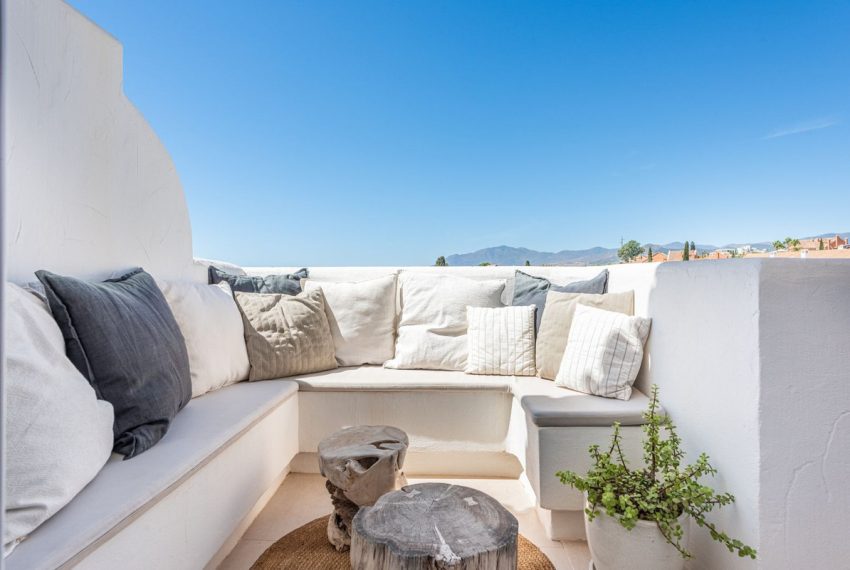R5158765-Apartment-For-Sale-Nueva-Andalucia-Penthouse-Duplex-3-Beds-137-Built-10