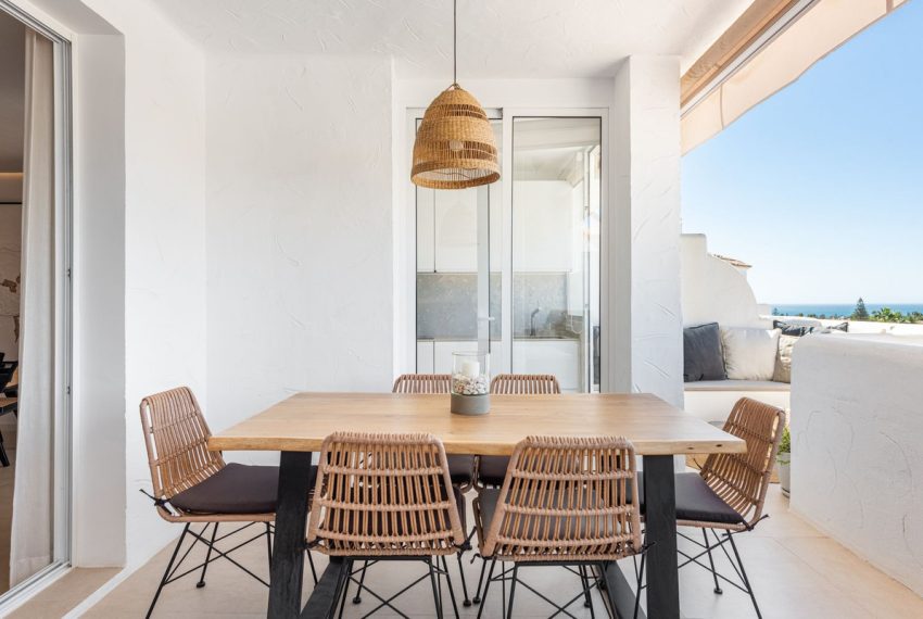 R5158765-Apartment-For-Sale-Nueva-Andalucia-Penthouse-Duplex-3-Beds-137-Built