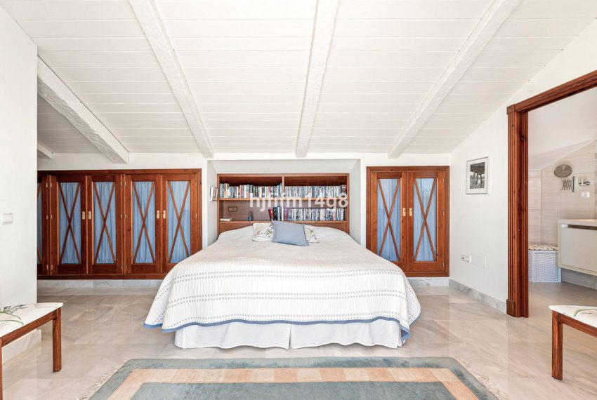 R5158996-Apartment-For-Sale-Nueva-Andalucia-Penthouse-Duplex-3-Beds-249-Built-10