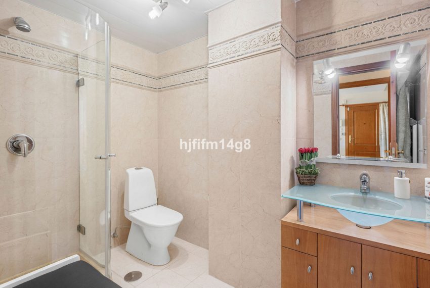 R5158996-Apartment-For-Sale-Nueva-Andalucia-Penthouse-Duplex-3-Beds-249-Built-17