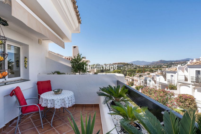 R5158996-Apartment-For-Sale-Nueva-Andalucia-Penthouse-Duplex-3-Beds-249-Built-19