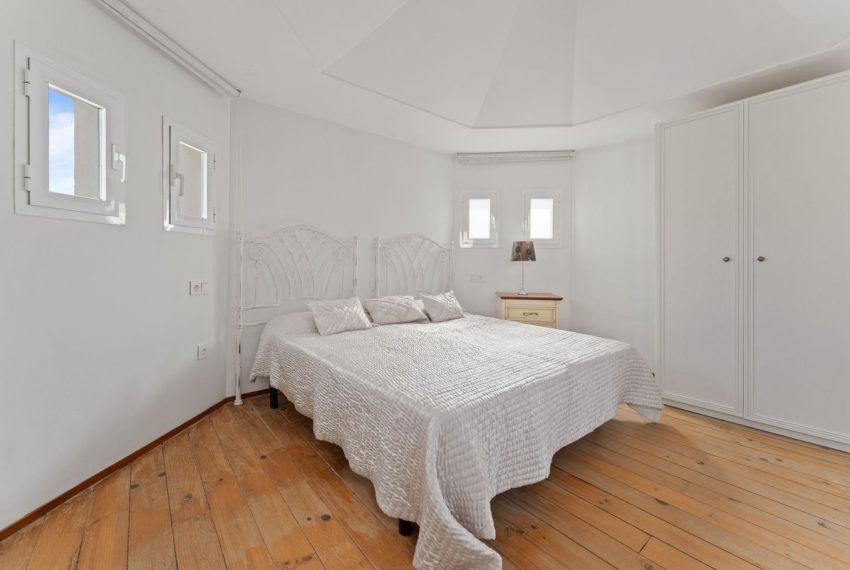 R5159266-Villa-For-Sale-Coin-Detached-4-Beds-223-Built-15