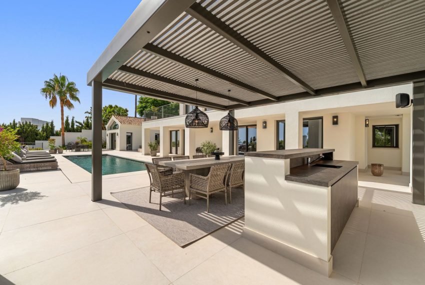 R5159374-Villa-For-Sale-The-Golden-Mile-Detached-5-Beds-734-Built-8