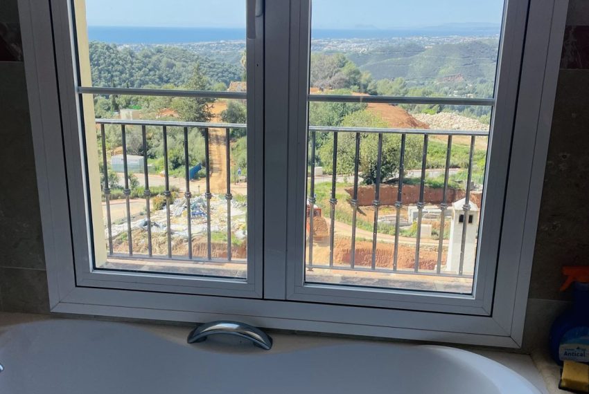 R5159485-Villa-For-Sale-Istan-Detached-2-Beds-203-Built-16