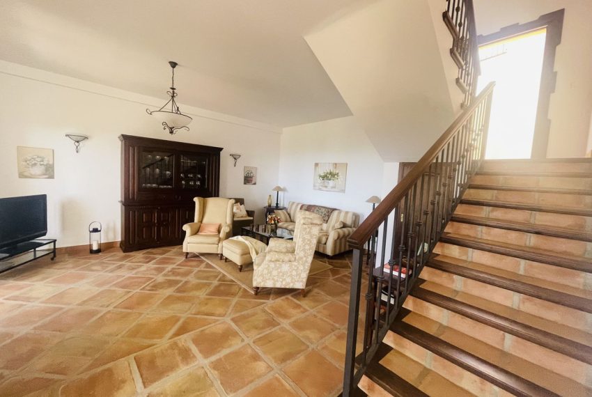 R5159485-Villa-For-Sale-Istan-Detached-2-Beds-203-Built-6