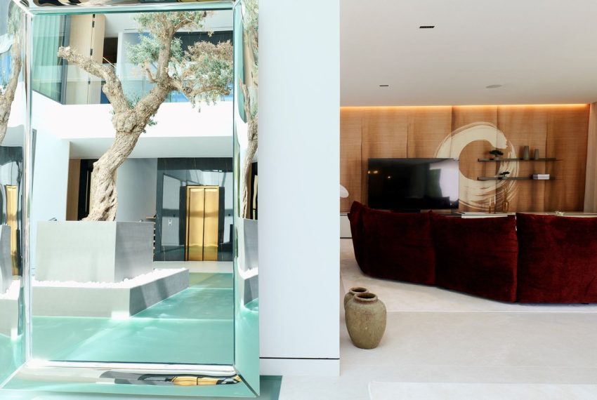 R5159518-Villa-For-Sale-The-Golden-Mile-Detached-5-Beds-720-Built-1