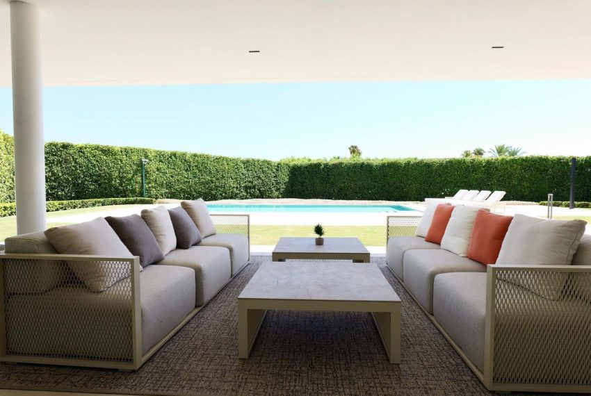 R5159518-Villa-For-Sale-The-Golden-Mile-Detached-5-Beds-720-Built-2