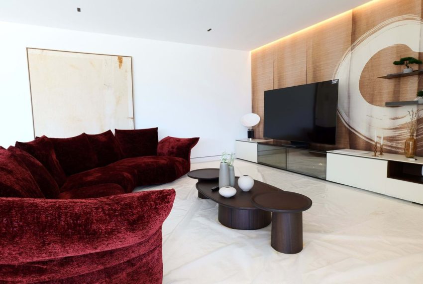 R5159518-Villa-For-Sale-The-Golden-Mile-Detached-5-Beds-720-Built-4