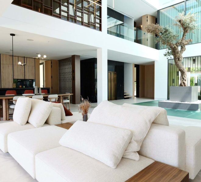 R5159518-Image 1-Detached - 5 Beds - 720 Built