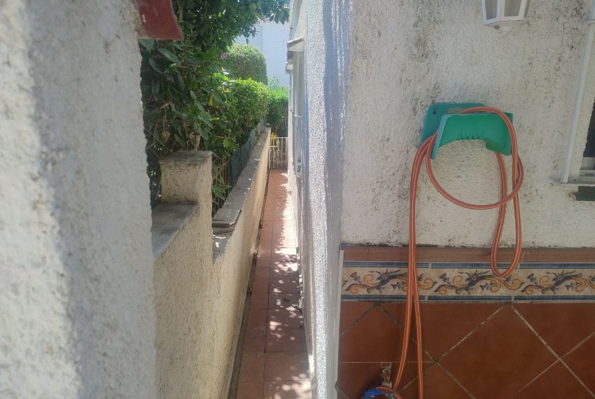 R5159545-Villa-For-Sale-Calahonda-Semi-Detached-4-Beds-100-Built-7