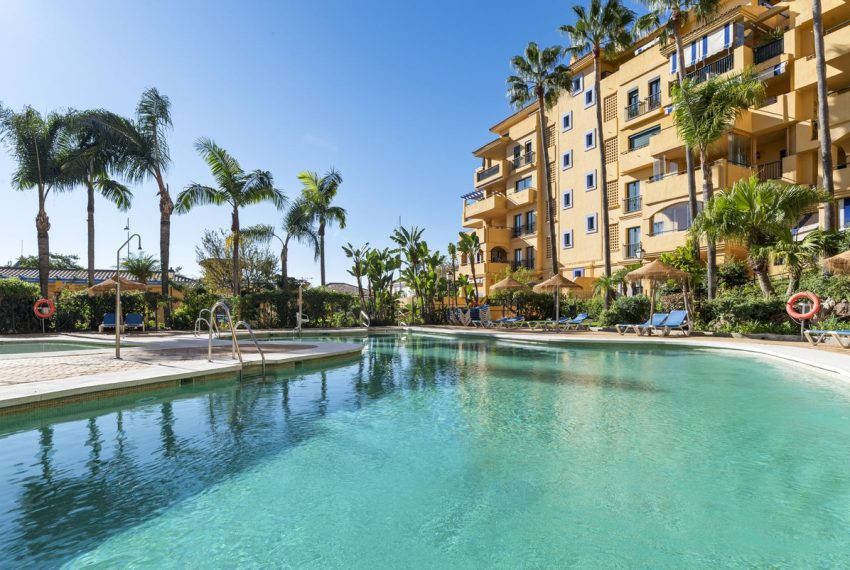 R5159614-Apartment-For-Sale-San-Pedro-de-Alcantara-Middle-Floor-3-Beds-151-Built