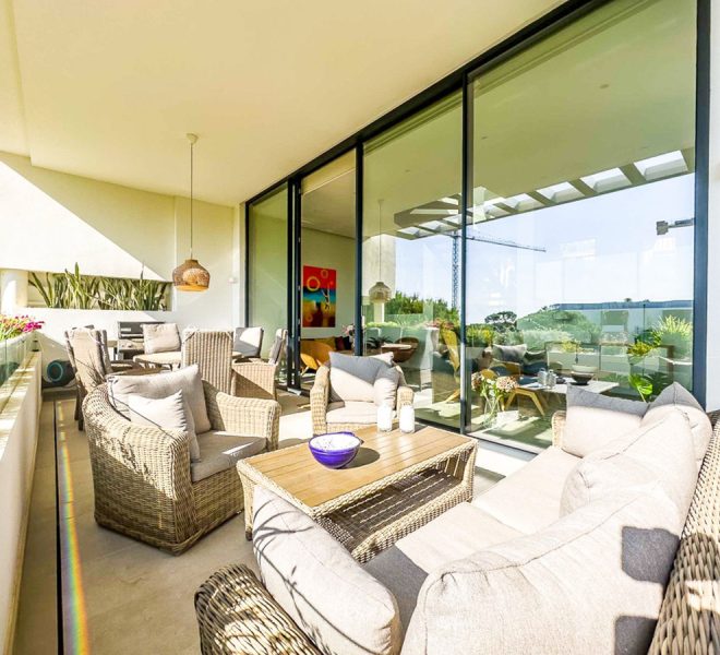 R5159635-Image 1-Terraced - 3 Beds - 181 Built