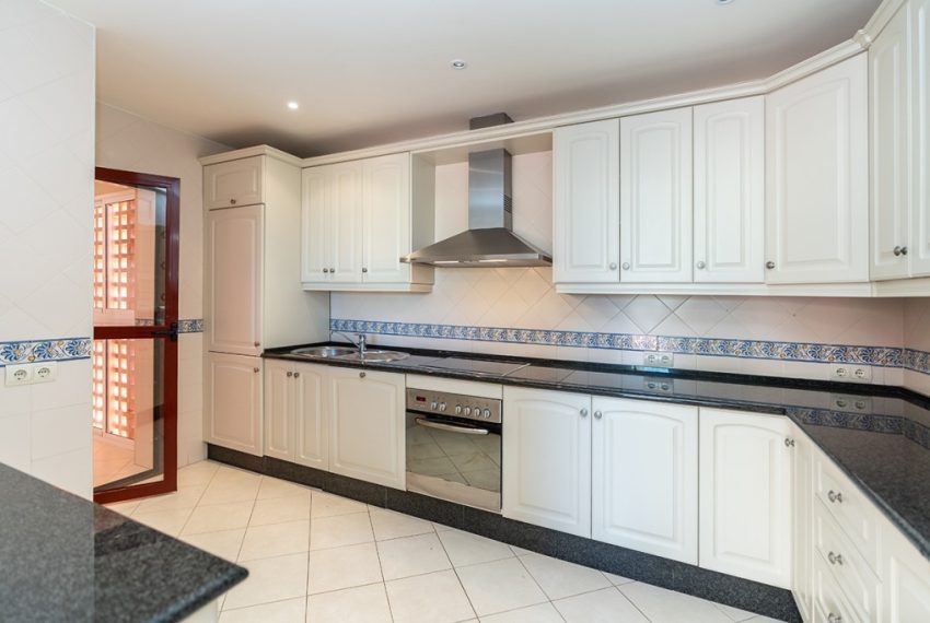R5159731-Apartment-For-Sale-Marbella-Penthouse-3-Beds-143-Built-4