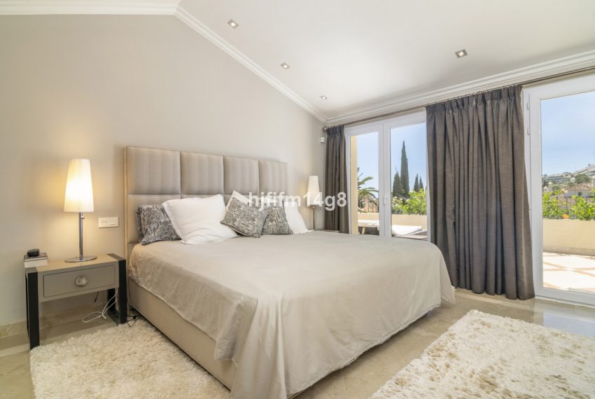 R5159743-Apartment-For-Sale-Nueva-Andalucia-Penthouse-Duplex-3-Beds-201-Built-10