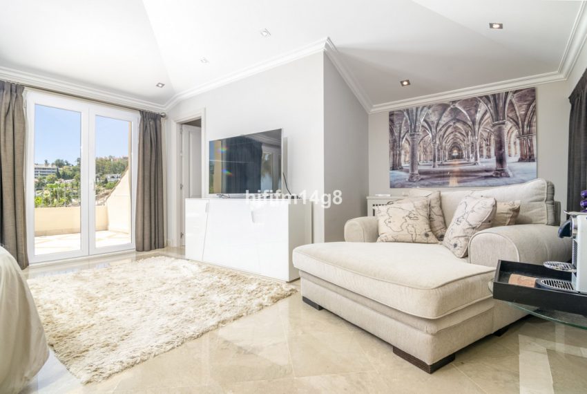 R5159743-Apartment-For-Sale-Nueva-Andalucia-Penthouse-Duplex-3-Beds-201-Built-12