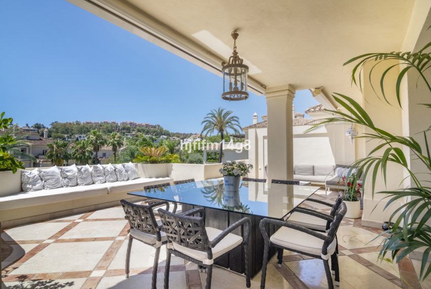 R5159743-Apartment-For-Sale-Nueva-Andalucia-Penthouse-Duplex-3-Beds-201-Built-2