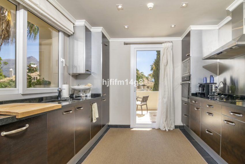 R5159743-Apartment-For-Sale-Nueva-Andalucia-Penthouse-Duplex-3-Beds-201-Built-6