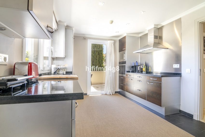 R5159743-Apartment-For-Sale-Nueva-Andalucia-Penthouse-Duplex-3-Beds-201-Built-7