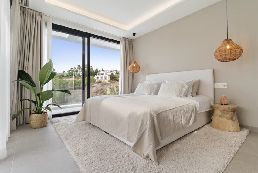 R5159770-Villa-For-Sale-Estepona-Detached-6-Beds-352-Built-17